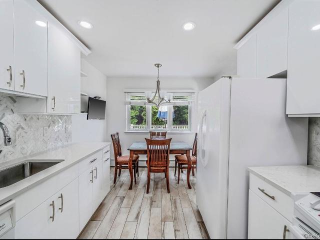 3824 Illona Lane