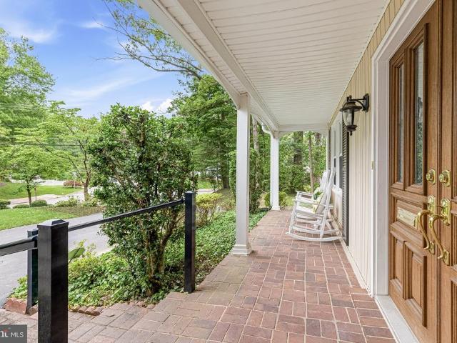3824 King Arthur Road
