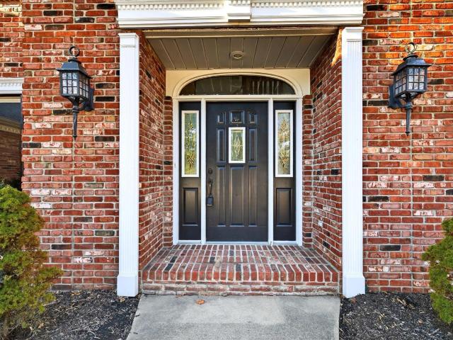 3825 E Devonshire Court