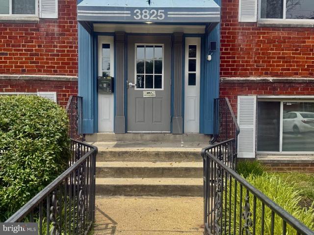 3825 Hamilton Street # C 304