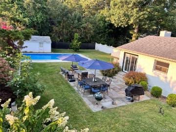3825 Stars Rd, East Marion, NY 11939 | MLS #821039