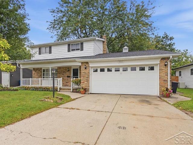 3826 Boeing Drive