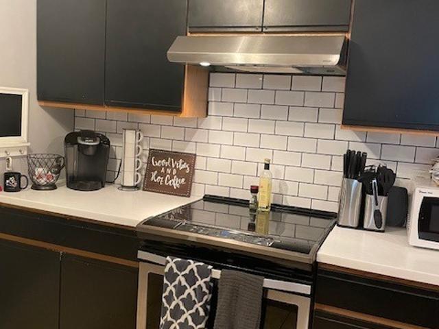 3828 Creek Hill Drive # 3