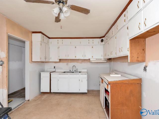 3829 Crane Drive