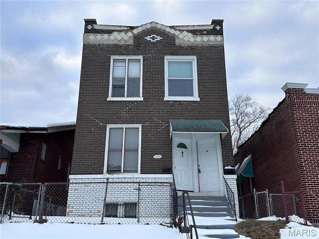 3829 S Compton Ave, Saint Louis, MO 63118