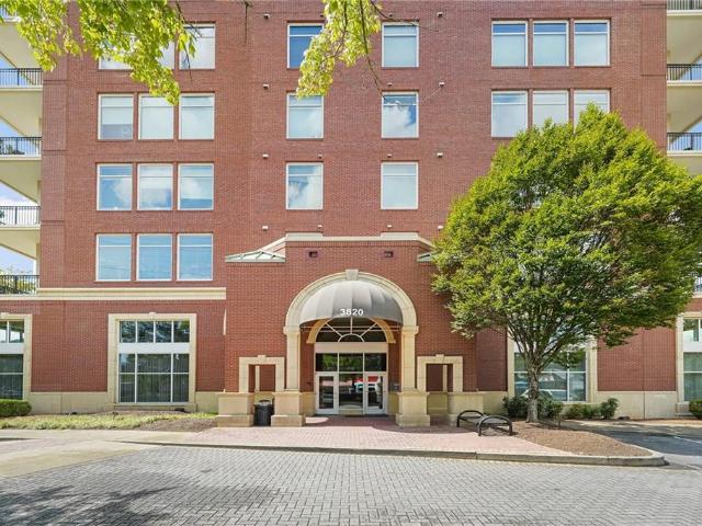 3820 Roswell Road 205