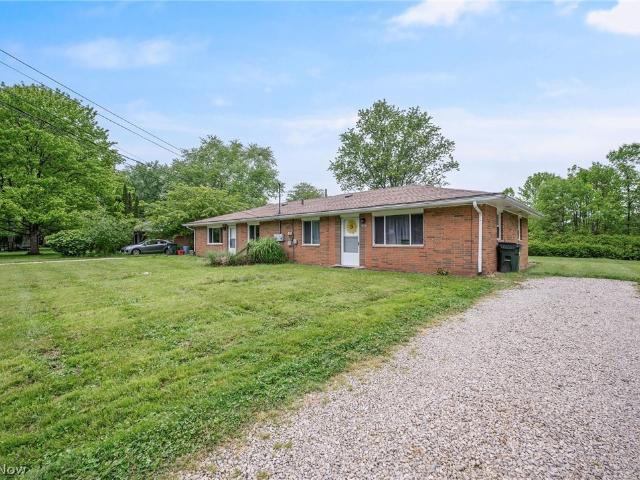3823 3 Richlawn Road