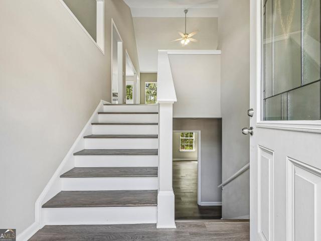 382 Arlington Lane