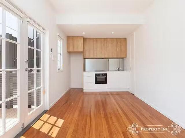 3/82 Granville Street, West End, QLD 4101