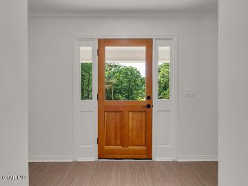 382 Northdale