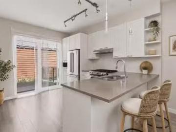 38359 Eaglewind Boulevard, Squamish, BC, V8B 0V9 townhouse f.