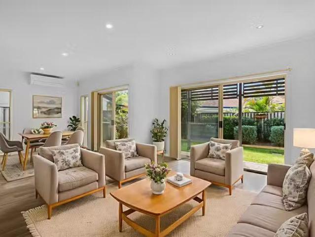 38/36 42 Beachcomber Court, Burleigh Waters, QLD 4220 House.