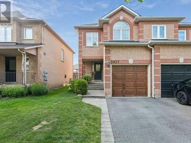 3837 Forest Bluff Crescent, Mississauga, ON, L5N 7V1 house for sale | Listing ID W13689 | Royal LePage