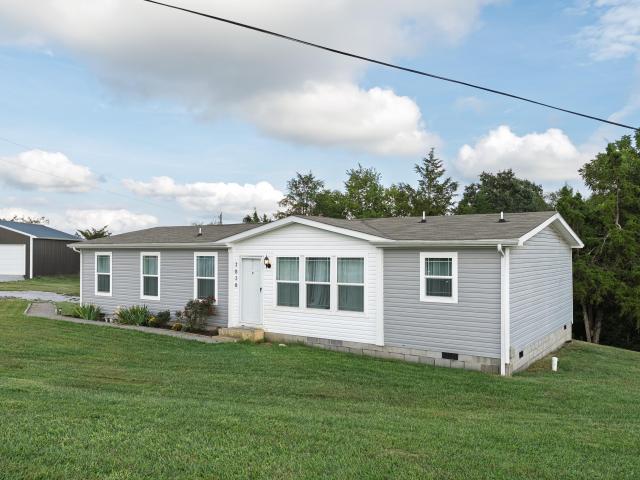 3838 Hogg Ridge Road