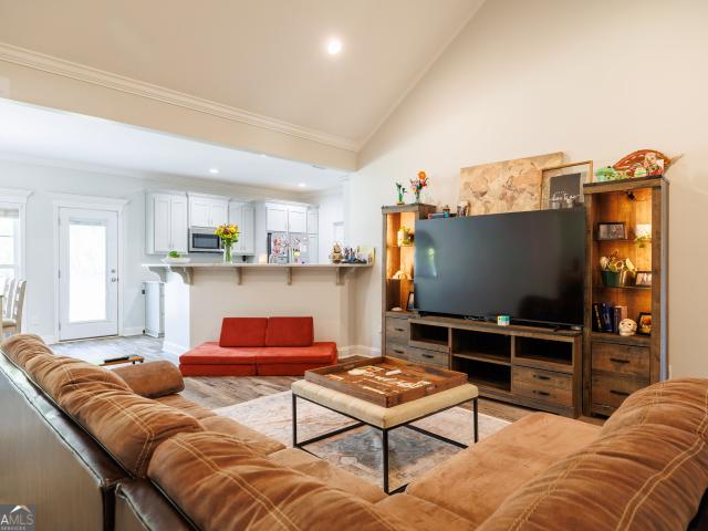 3839 Bettys Place