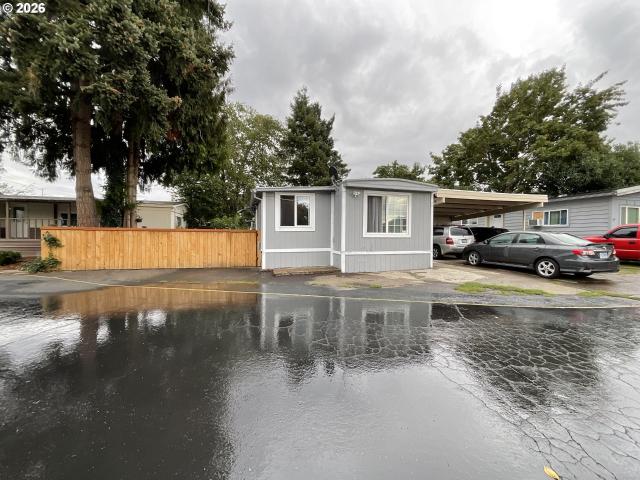 3839 pacific ave