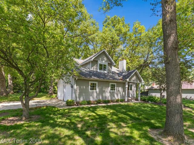 3839 Winding Pine Drive