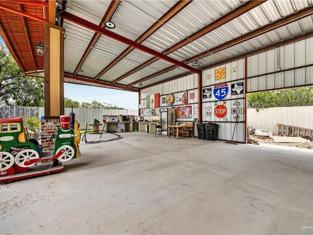 38309 E Circle 6, N Street