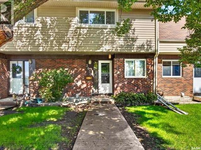 3830 Castle Road, Regina, SK, S4S 6M7 townhouse for sale | Listing ID SK048833 | Royal LePage