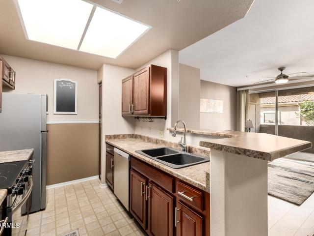 3830 e lakewood parkway e # 2031