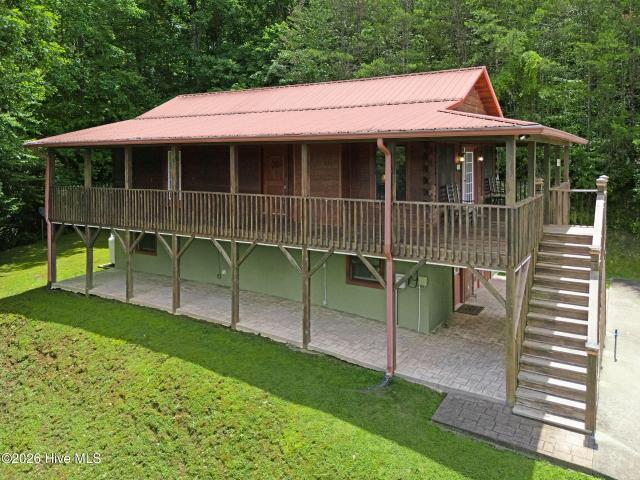 383 Hy Cobb Drive