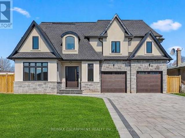 383 Wadsworth Street, Oakville, ON, L6K 2A2 house for sale | Listing ID W13506 | Royal LePage