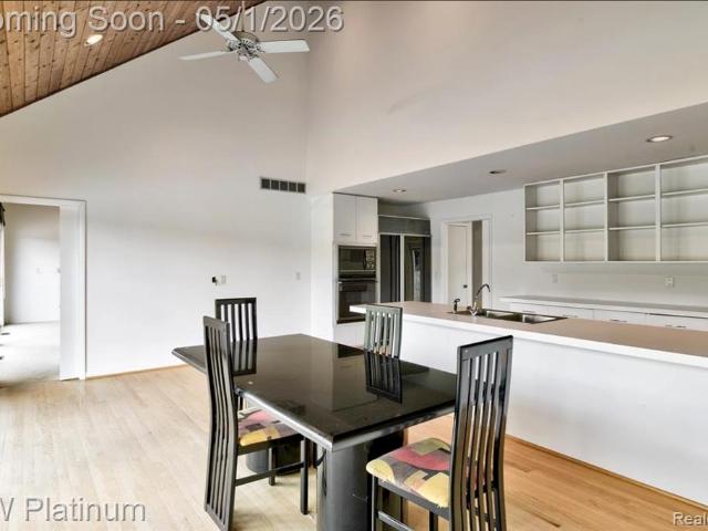 3845 Campbell Road
