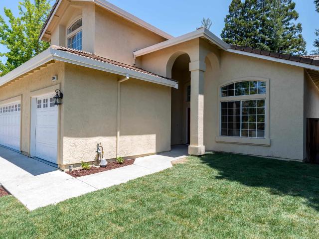 3846 Sheffield Cir
