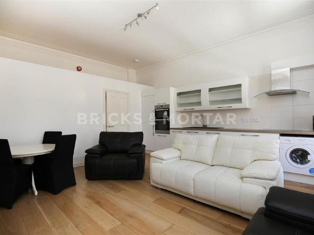 38/40 Grainger Street, Newcastle Upon. 4 bed apartment to rent £1,716 pcm £396 pw