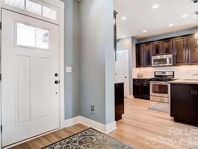3841 Willow Green Pl, Charlotte, NC 28206 | MLS #4373