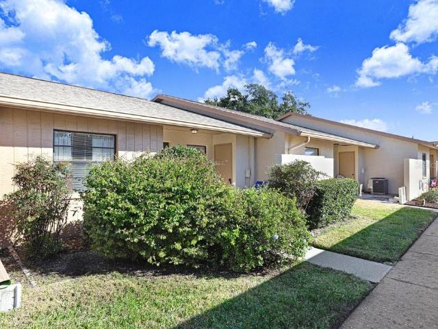 38429 Cottonwood Pl, Zephyrhills, FL 33542 | MLS #TB8471