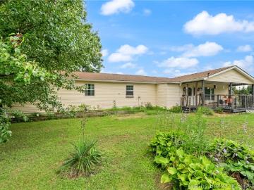 3842 S Goss School Road