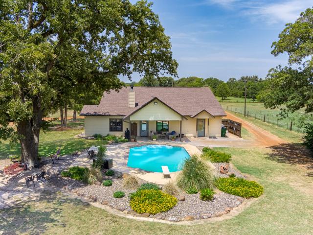 384 County Road 1875