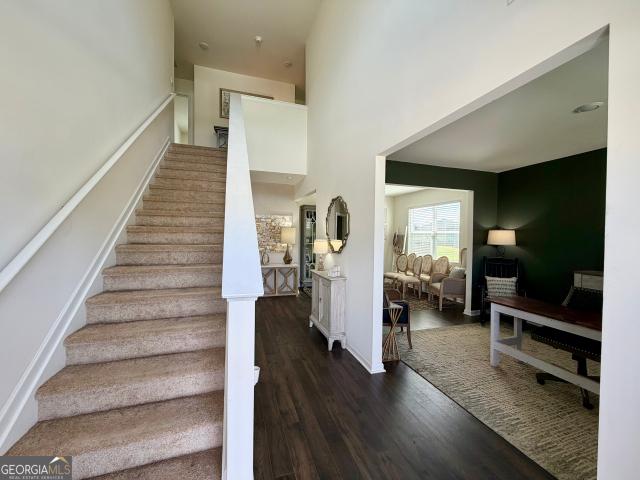 384 Condor Court