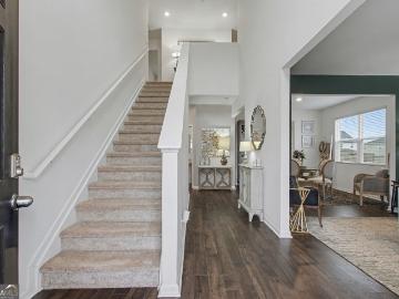 384 Condor Court