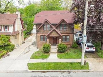 384 Detroit, Windsor, ON, N9C 2P5 house for sale | Listing ID 26004 | Royal LePage