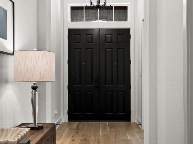 384 Leaning Rock Rdg
