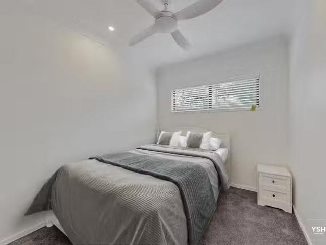 3/84 William Terrace, Oxley, QLD 4075