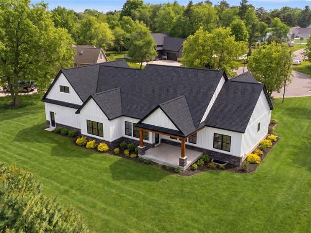 3855 Conifer Court