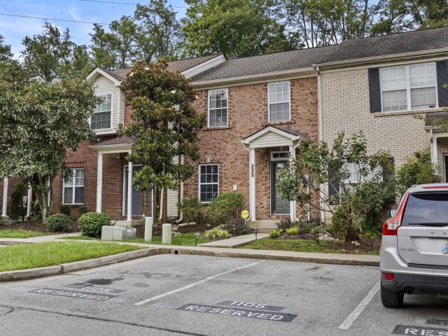 3855 Lochdale Terrace # 1105