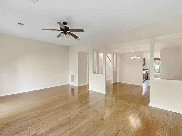3855 Lochdale Terrace 6106