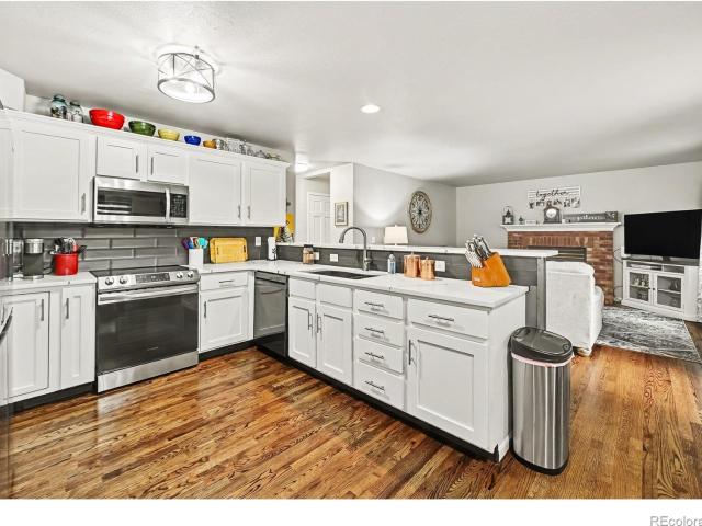 3856 Larkspur Court