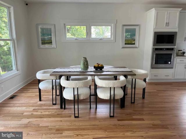 3857 pinewood terrace, falls church, us, va