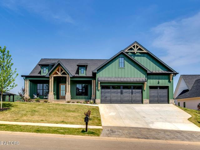 3851 Persimmon
