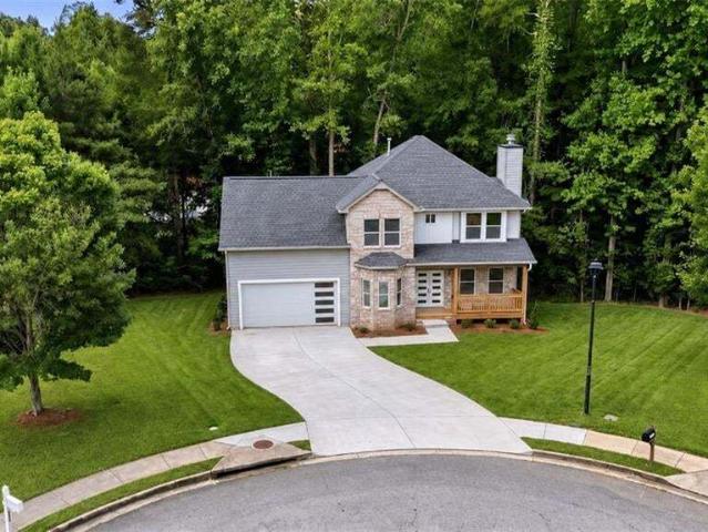 3851 Twin Ridge Lane