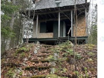 385 Ch. Du Lac Équerre, Lac Supérieur, QC, J0T 1J0 house for sale | Listing ID 27649 | Royal LePage