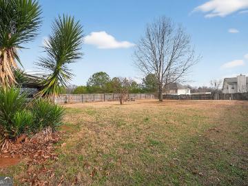 385 Creekview Boulevard