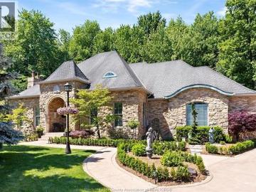 385 Bel Air Circle, Lakeshore, ON, N8N 5H4 house for sale | Listing ID 26013 | Royal LePage