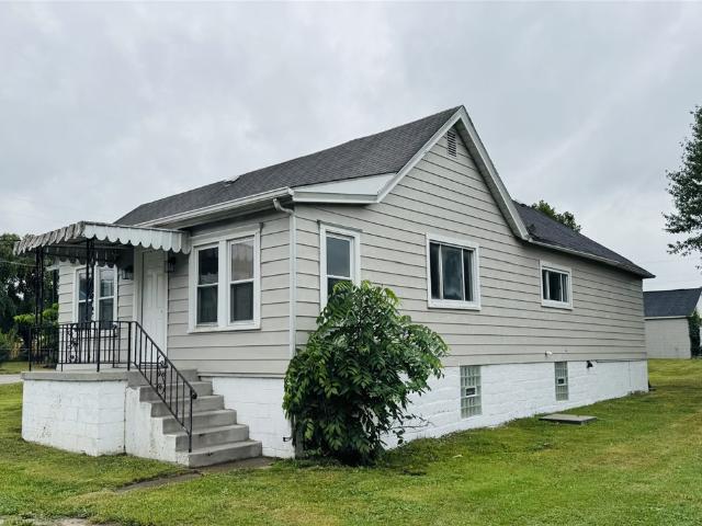 385 Hallam Ave