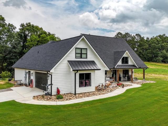 385 Owens Gin Road NE